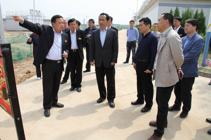 2016-4-19市長李明遠(yuǎn)檢查重點工程項目建設(shè) 146.jpg